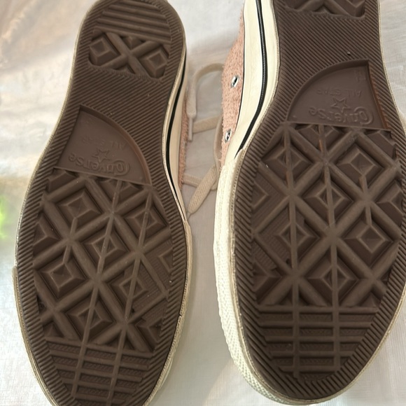 Converse Chuck 70s. Men’s size 5.5. Light pink suede. - Picture 4 of 5